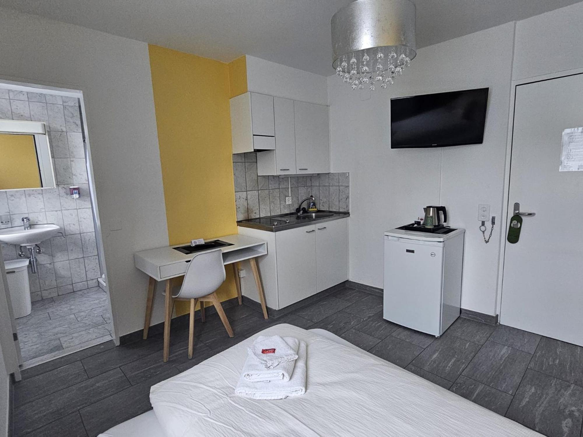 Hotel Surselva Чур Экстерьер фото